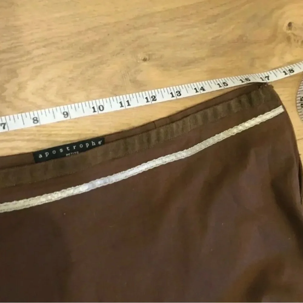 Apostrophe Skirt Size 12P Brown Floral Embroidered Side Zipper